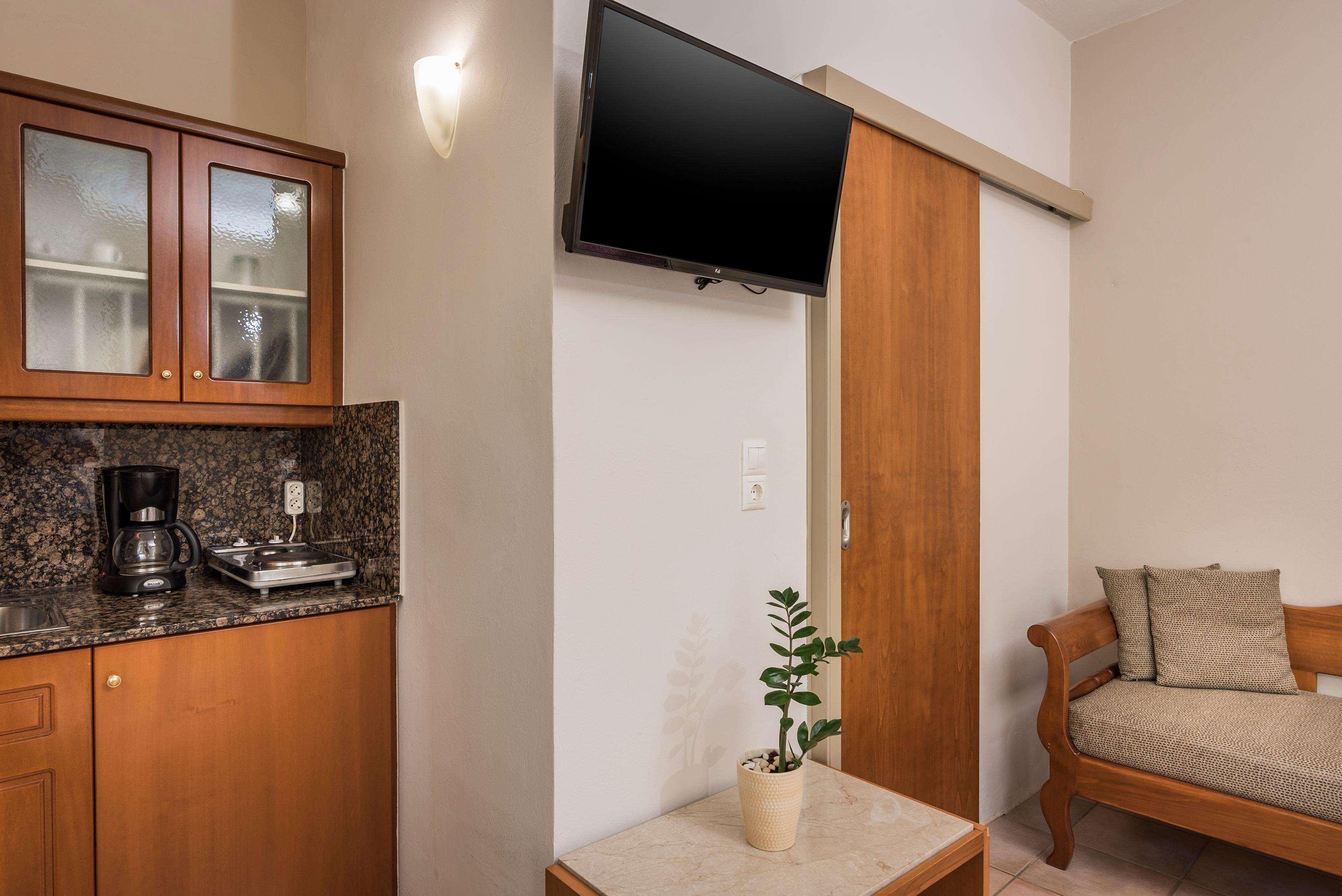 Elotis Suites (Adults Only) Agia Marina  Екстер'єр фото